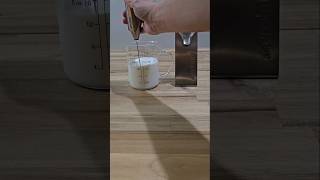 Aerolatte Handheld Milk Frother [upl. by Spear]